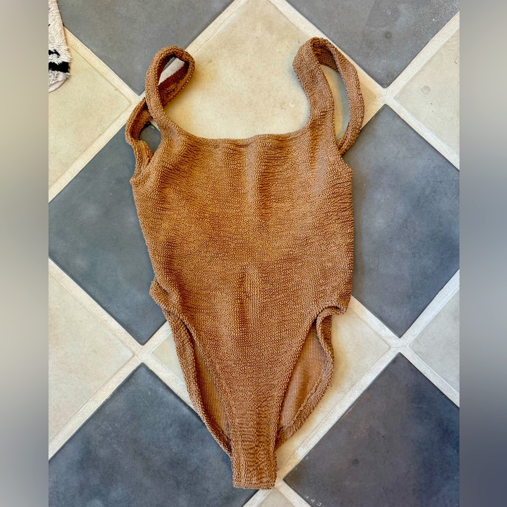 Hunza G Classic One Piece 🤎